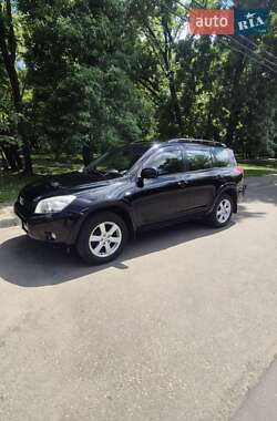 Внедорожник / Кроссовер Toyota RAV4 2007 в 