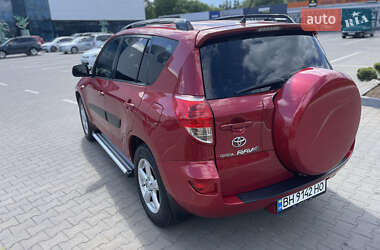 Внедорожник / Кроссовер Toyota RAV4 2008 в 