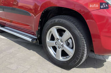 Внедорожник / Кроссовер Toyota RAV4 2008 в 