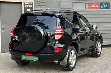 Внедорожник / Кроссовер Toyota RAV4 2008 в 