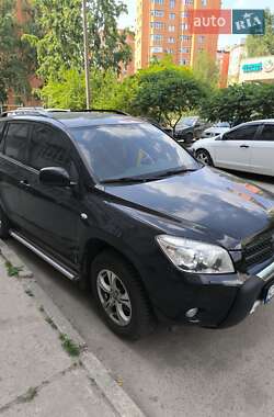 Внедорожник / Кроссовер Toyota RAV4 2007 в Сумах