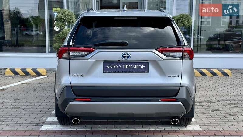Внедорожник / Кроссовер Toyota RAV4 2020 в Чернигове