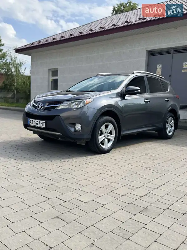 Toyota RAV4 2013