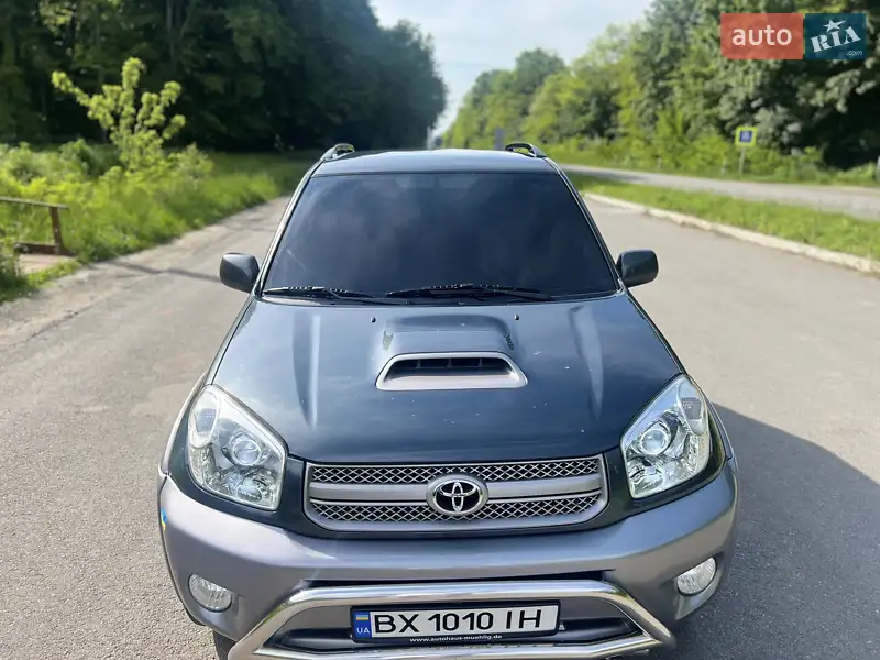 Toyota RAV4 2004