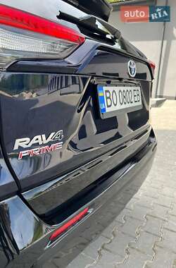 Позашляховик / Кросовер Toyota RAV4 2021 в Тернополі