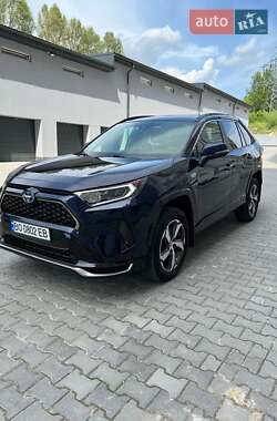 Позашляховик / Кросовер Toyota RAV4 2021 в Тернополі