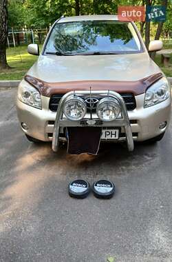Внедорожник / Кроссовер Toyota RAV4 2006 в Чернигове