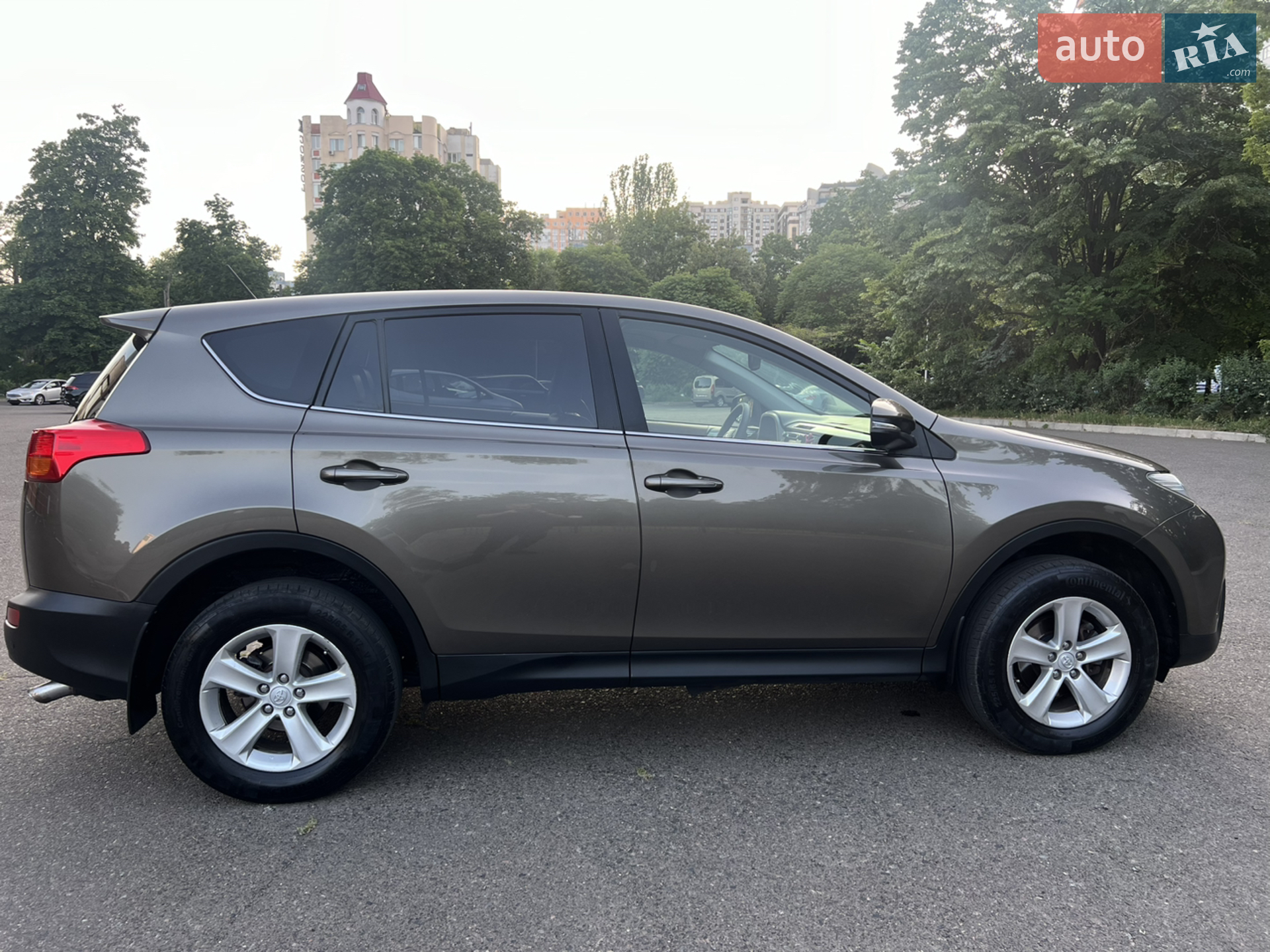 2013 Toyota RAV 4 - мініатюра 11