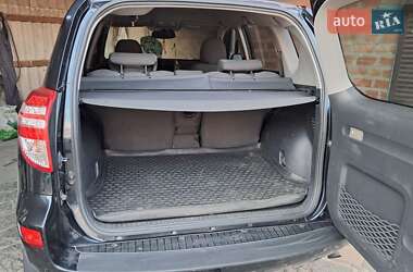 Внедорожник / Кроссовер Toyota RAV4 2011 в Черкассах