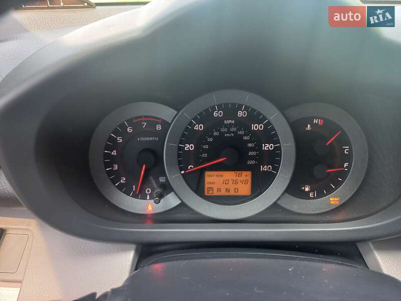 Позашляховик / Кросовер Toyota RAV4 2008 в Володимирі