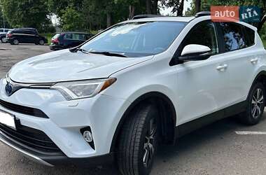 Позашляховик / Кросовер Toyota RAV4 2018 в Дрогобичі