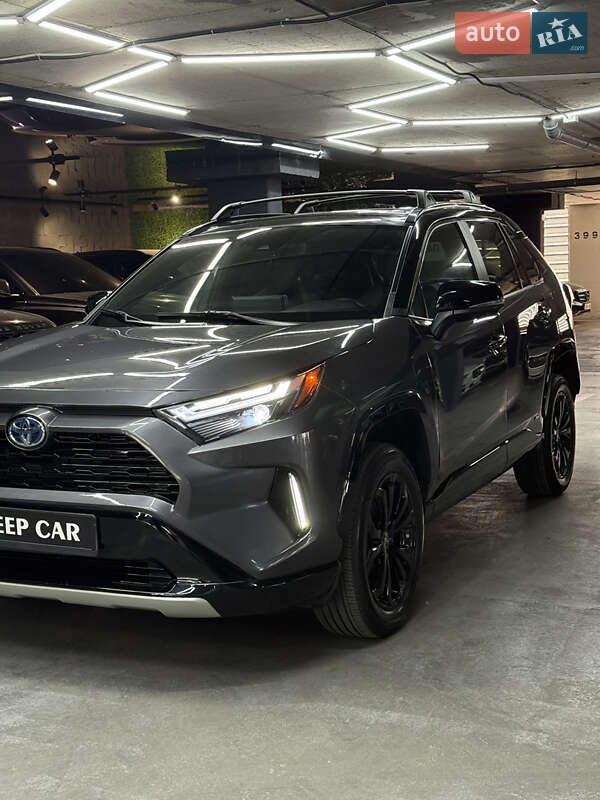 Позашляховик / Кросовер Toyota RAV4 2022 в Одесі