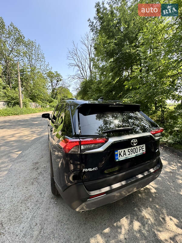 Внедорожник / Кроссовер Toyota RAV4 2019 в Киеве фото 9 Внедорожник / Кроссовер Toyota RAV4 2019 в Киеве