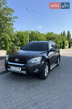 Внедорожник / Кроссовер Toyota RAV4 2007 в 