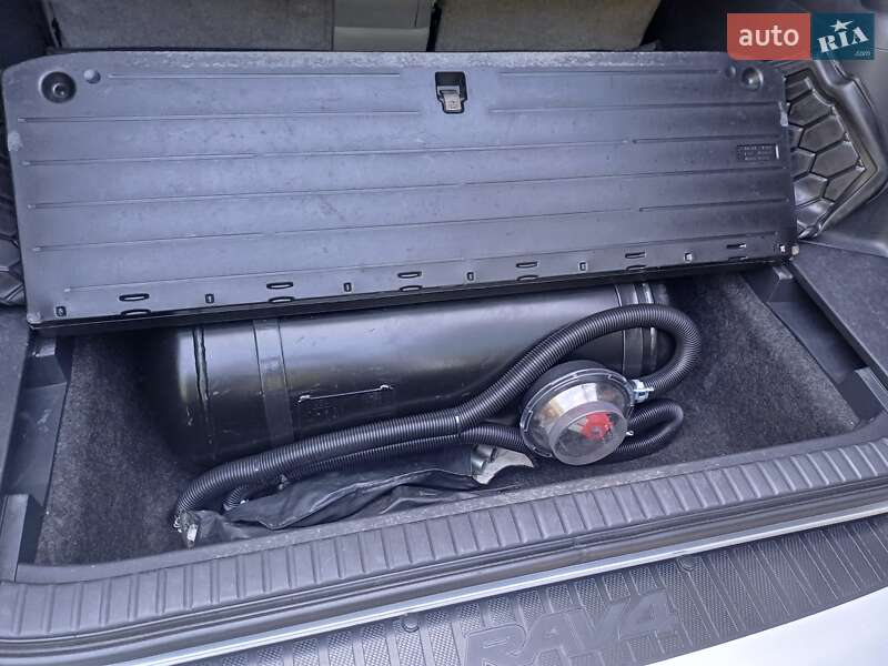 Позашляховик / Кросовер Toyota RAV4 2007 в Одесі