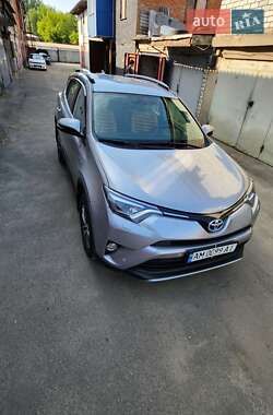 Внедорожник / Кроссовер Toyota RAV4 2017 в Киеве