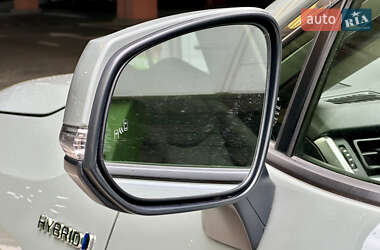 Внедорожник / Кроссовер Toyota RAV4 2020 в 