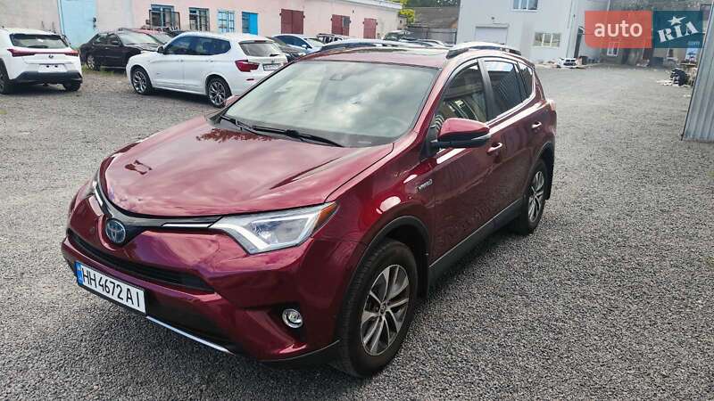 Toyota RAV4 2017