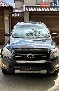 Внедорожник / Кроссовер Toyota RAV4 2008 в 