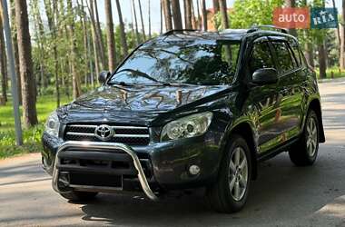 Внедорожник / Кроссовер Toyota RAV4 2009 в Киеве