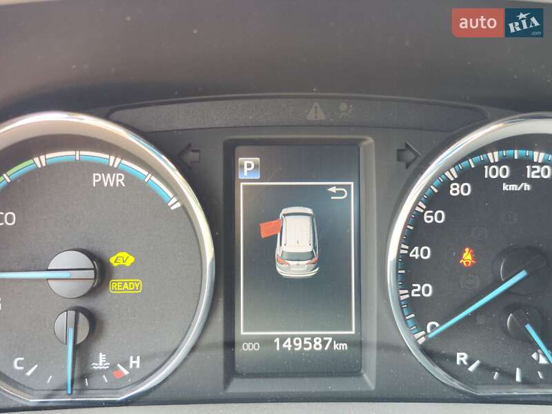 Позашляховик / Кросовер Toyota RAV4 2017 в Києві фото 12 Позашляховик / Кросовер Toyota RAV4 2017 в Києві