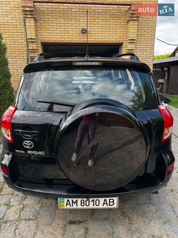 Внедорожник / Кроссовер Toyota RAV4 2008 в Житомире