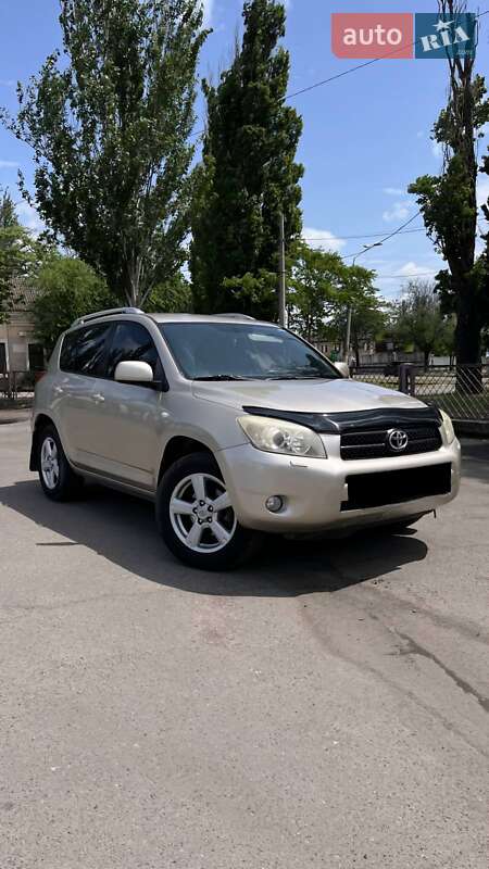 Внедорожник / Кроссовер Toyota RAV4 2006 в Одессе