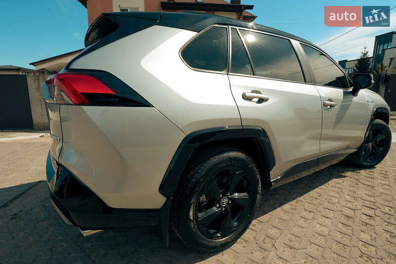 Внедорожник / Кроссовер Toyota RAV4 2019 в Киеве фото 8 Внедорожник / Кроссовер Toyota RAV4 2019 в Киеве