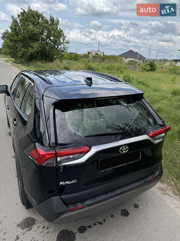 Позашляховик / Кросовер Toyota RAV4 2021 в Києві фото 35 Позашляховик / Кросовер Toyota RAV4 2021 в Києві