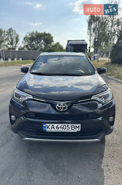 Внедорожник / Кроссовер Toyota RAV4 2016 в Днепре
