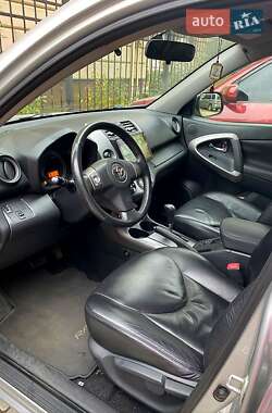 Позашляховик / Кросовер Toyota RAV4 2006 в Одесі