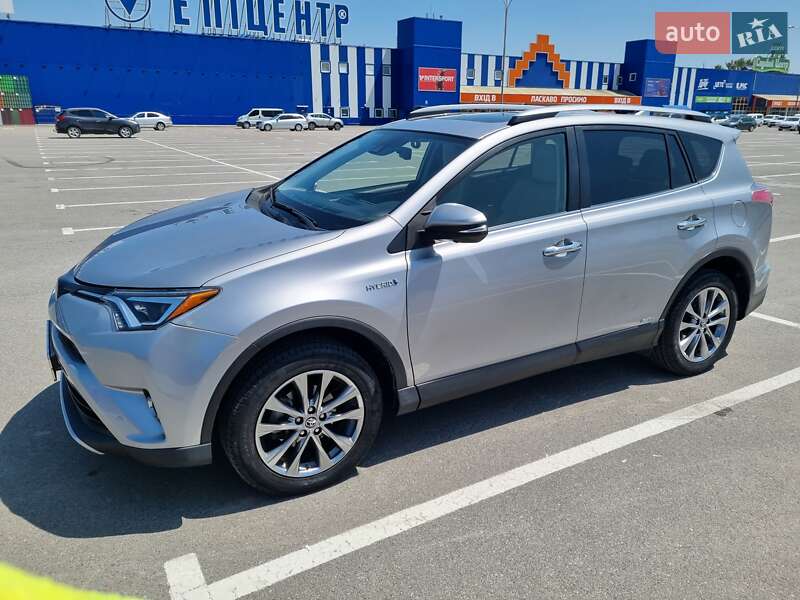 Toyota RAV4 2016