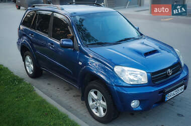 Внедорожник / Кроссовер Toyota RAV4 2004 в Днепре