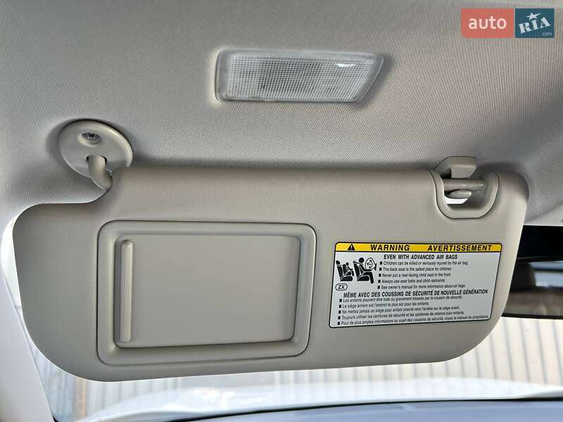 Внедорожник / Кроссовер Toyota RAV4 2021 в Киеве фото 22 Внедорожник / Кроссовер Toyota RAV4 2021 в Киеве