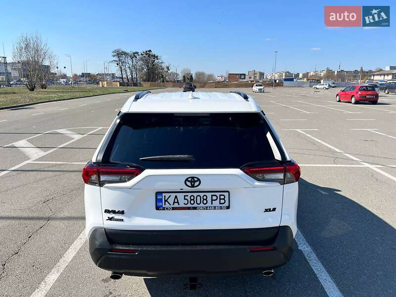 Внедорожник / Кроссовер Toyota RAV4 2021 в Киеве фото 30 Внедорожник / Кроссовер Toyota RAV4 2021 в Киеве