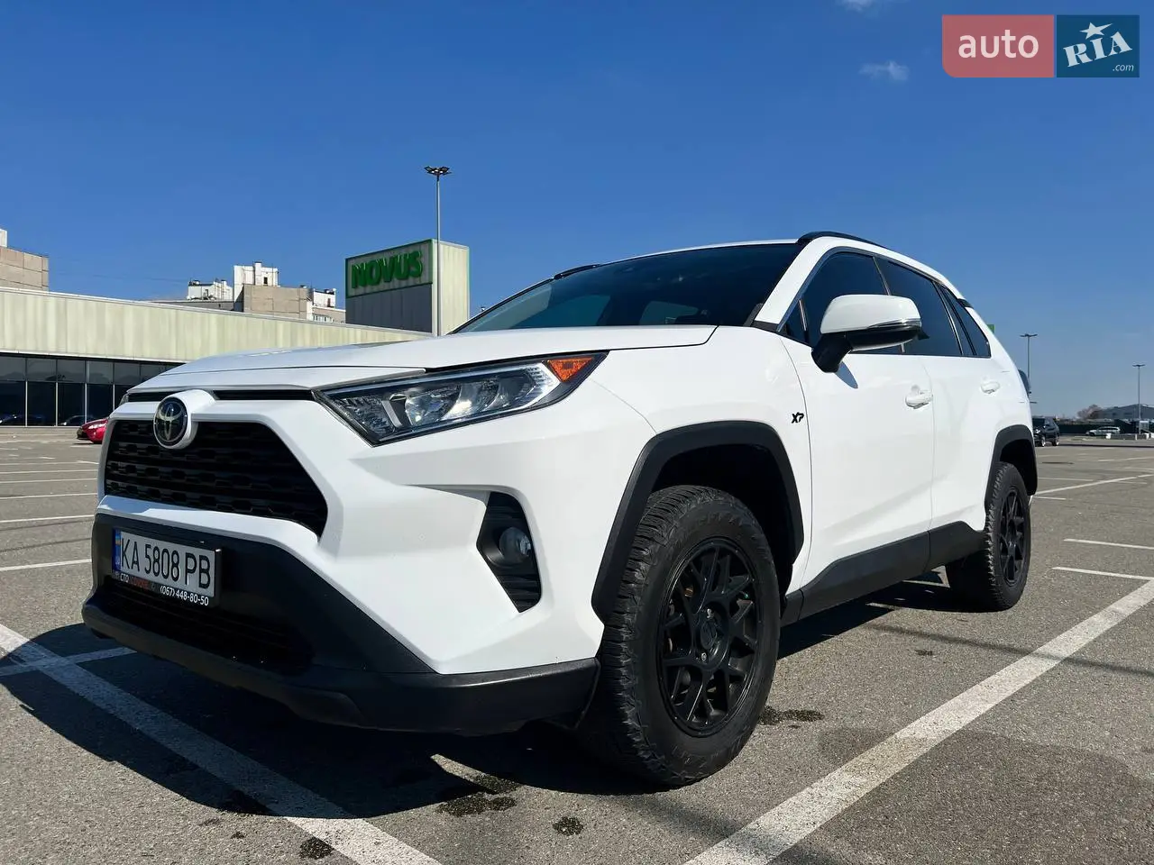 2020 Toyota RAV 4 - мініатюра 12
