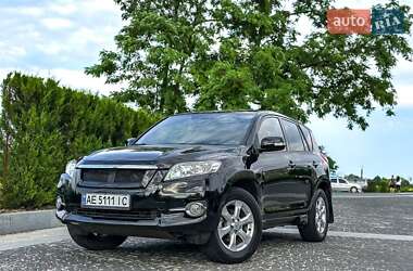 Внедорожник / Кроссовер Toyota RAV4 2011 в 