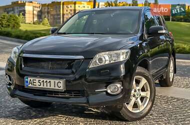 Внедорожник / Кроссовер Toyota RAV4 2011 в 