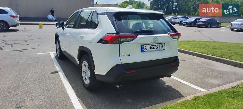 Позашляховик / Кросовер Toyota RAV4 2019 в Борисполі