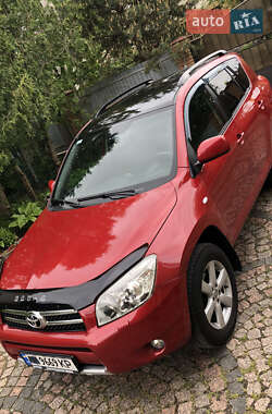 Позашляховик / Кросовер Toyota RAV4 2008 в Києві