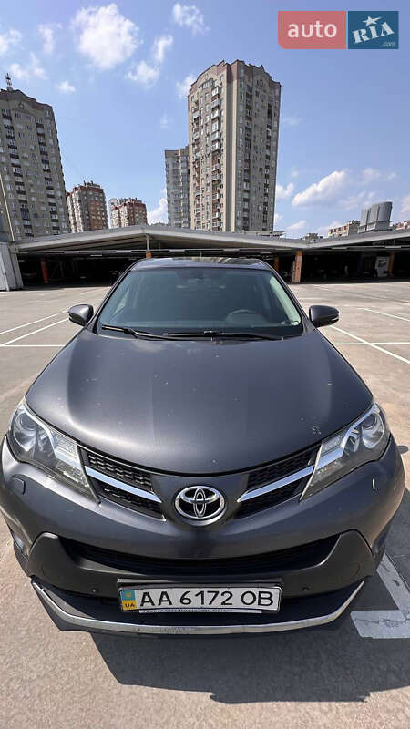 Внедорожник / Кроссовер Toyota RAV4 2013 в Киеве