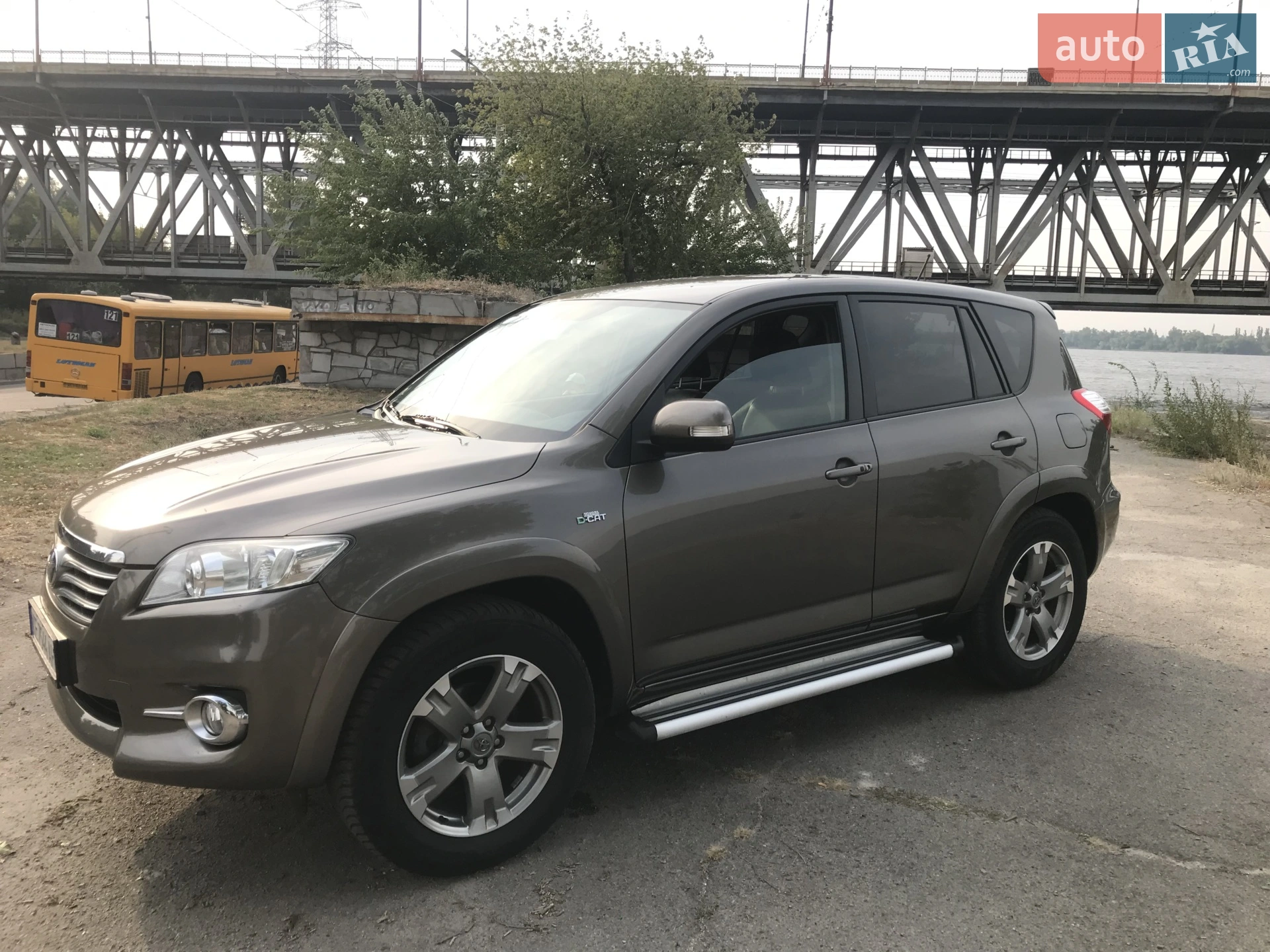 2011 Toyota RAV 4 - фото 1