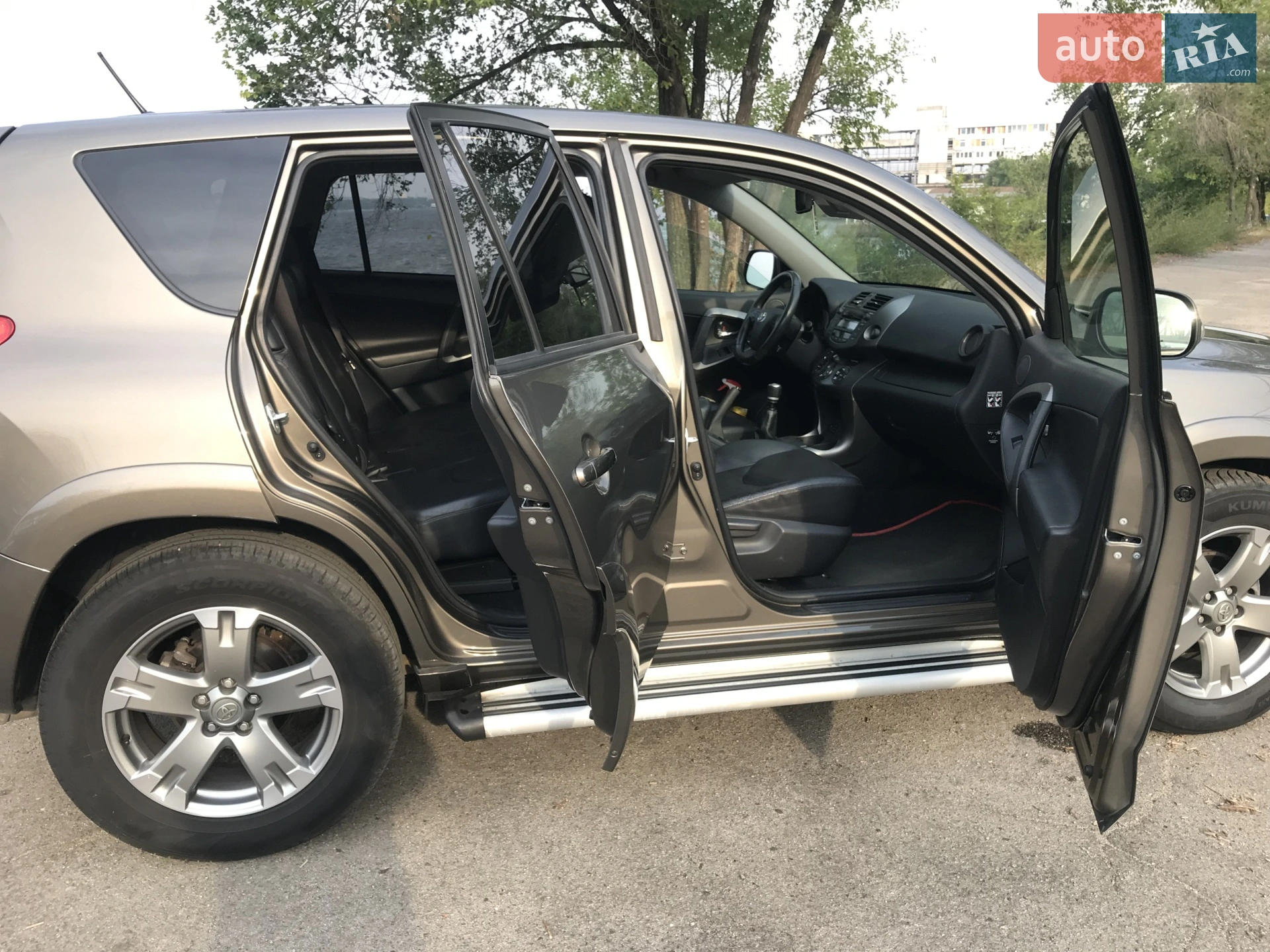 2011 Toyota RAV 4 - мініатюра 6