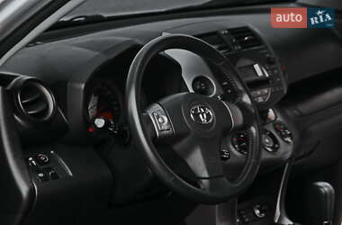 Позашляховик / Кросовер Toyota RAV4 2008 в Дніпрі