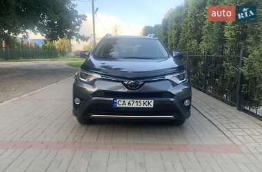 Позашляховик / Кросовер Toyota RAV4 2017 в Смілі