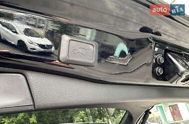 Внедорожник / Кроссовер Toyota RAV4 2020 в 