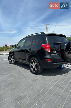 Внедорожник / Кроссовер Toyota RAV4 2008 в 