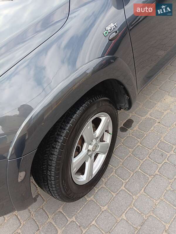 Позашляховик / Кросовер Toyota RAV4 2006 в Самборі