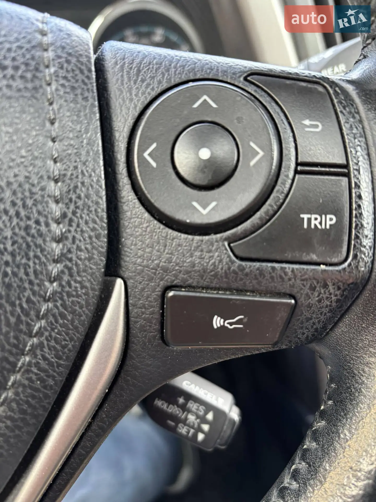 2017 Toyota RAV 4 - мініатюра 18