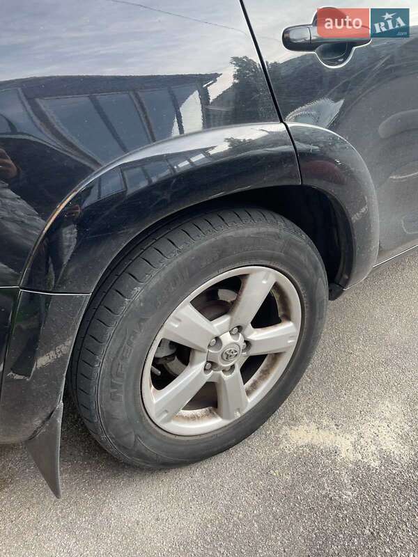 Позашляховик / Кросовер Toyota RAV4 2007 в Білій Церкві